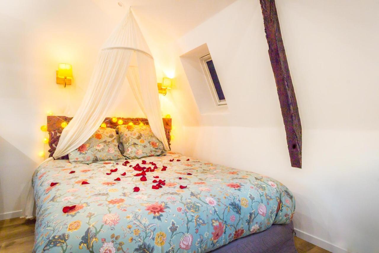 Jacuzzi - La Petite Romantique - Flobnb Laon Exterior photo